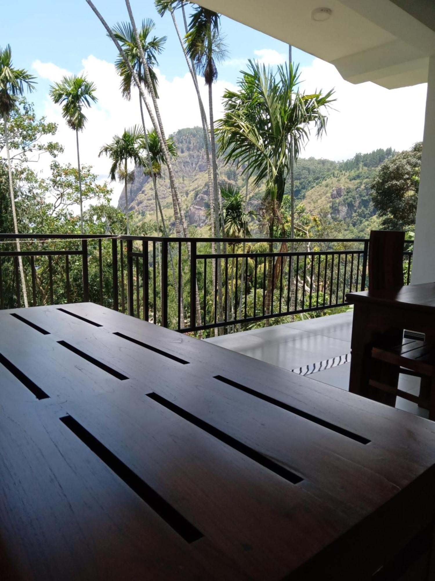 Bed and Breakfast Misty Heaven Ella Exterior foto